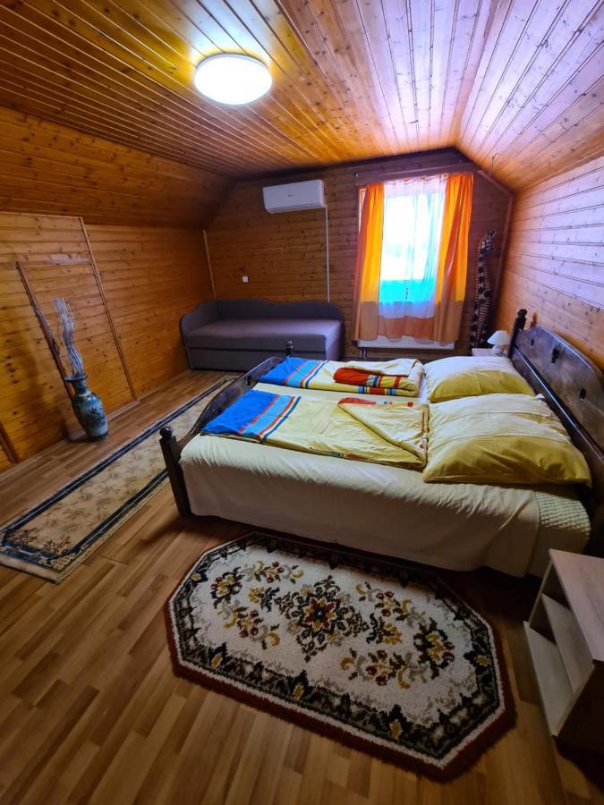 Kriszta Apartman Балатондьёрёк Экстерьер фото